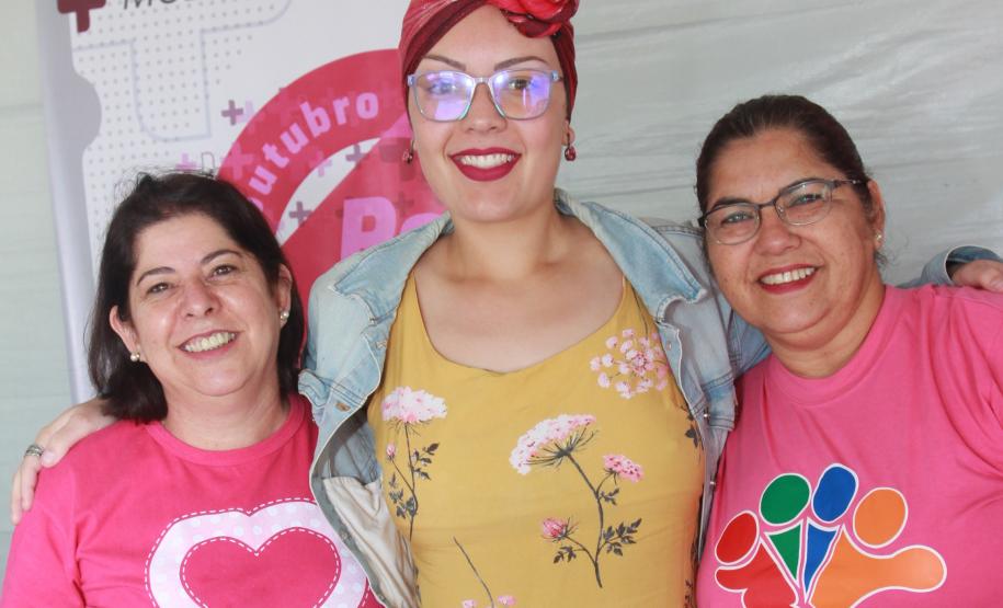 Luciana Massa e Ney Leprevost no Outubro Rosa do Hospital Erasto Gaertner