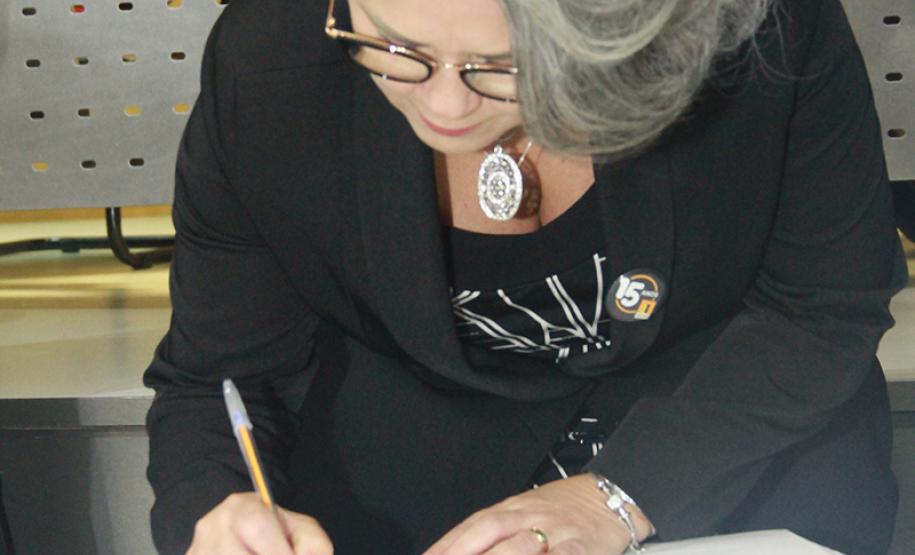 Posse dos conselheiros da sociedade civil no Cedca-PR