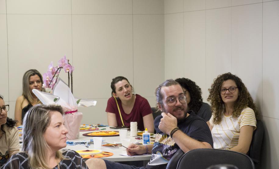 Secretaria capacita servidores com o curso Arteterapia e Socioeducação