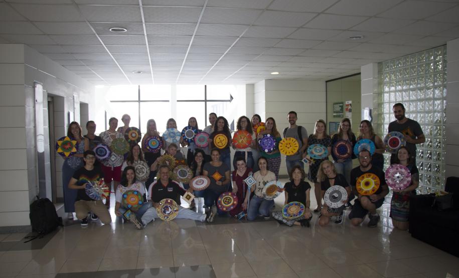 Secretaria capacita servidores com o curso Arteterapia e Socioeducação