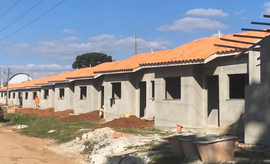 Sejuf e Cohapar vão construir mais 303 casas em 11 município