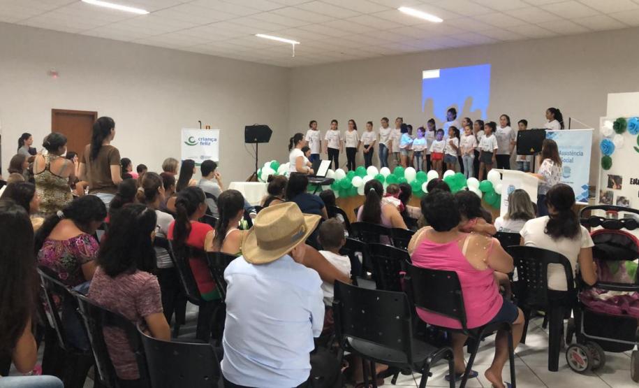 Secretaria da Justiça, Família e Trabalho participa de encontro do Criança Feliz