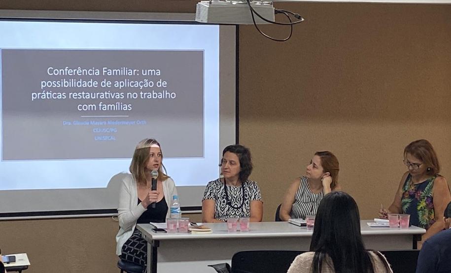 Servidores da socioeducação recebem capacitação para o fortalecimento dos vínculos entre adolescentes e familiares