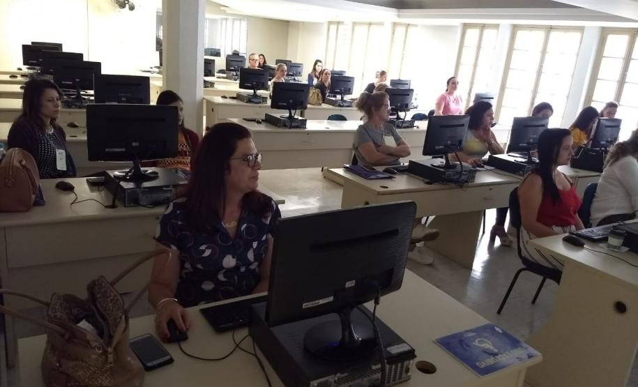 Secretaria da Justiça, Família e Trabalho amplia adesão de municípios ao programa Criança Feliz