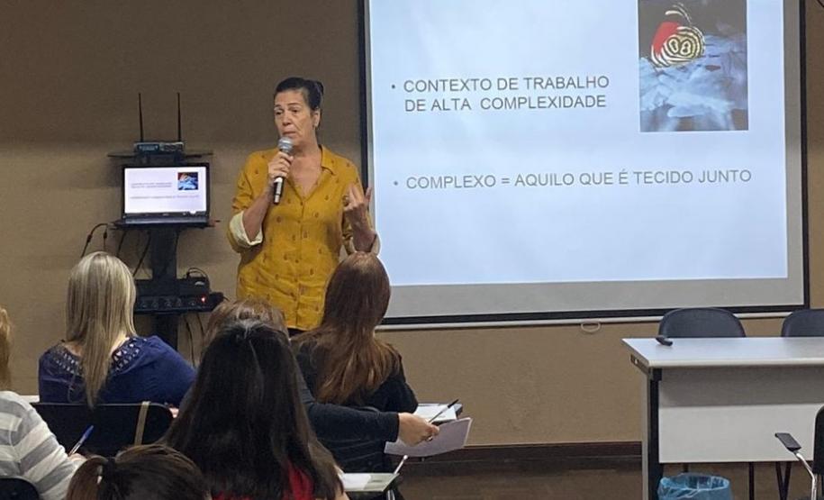 Servidores da socioeducação recebem capacitação para o fortalecimento dos vínculos entre adolescentes e familiares