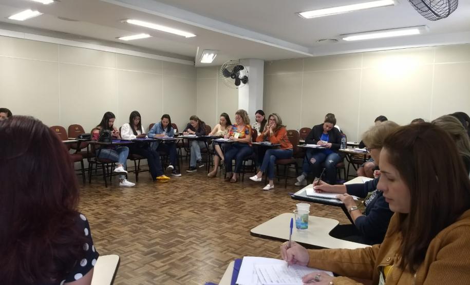 Secretaria da Justiça, Família e Trabalho amplia adesão de municípios ao programa Criança Feliz