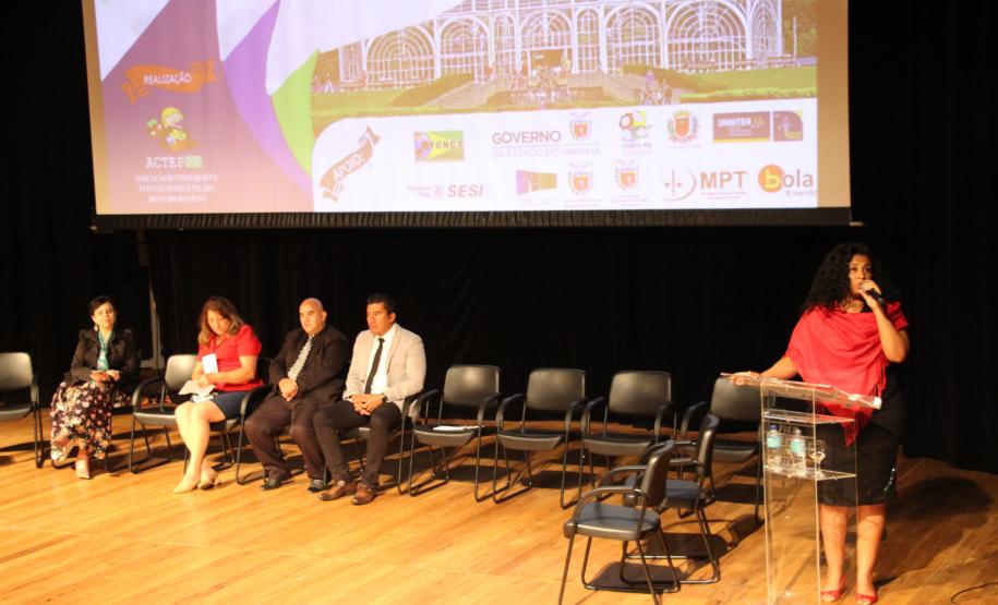 Secretaria da Justiça, Família e Trabalho participa do 10º Congressul