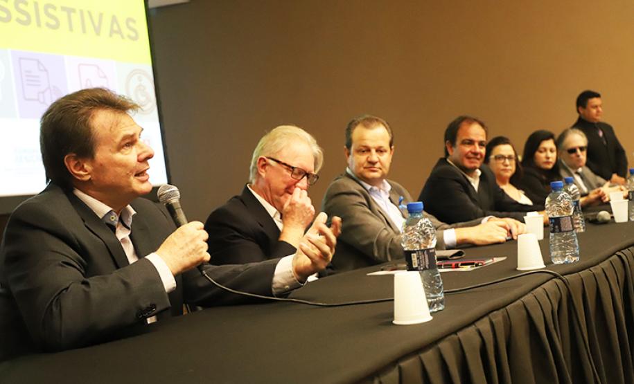 Tecnologias para inclusão e acessibilidade de pessoas com deficiência são temas em Workshop internacional em Curitiba