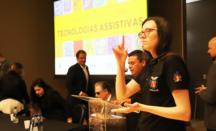 Tecnologias para inclusão e acessibilidade de pessoas com deficiência são temas em Workshop internacional em Curitiba