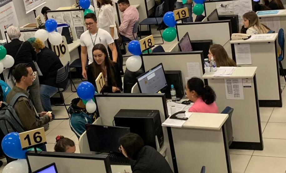 Agência do Trabalhador de Curitiba oferta 225 vagas de emprego com experiência para o Madero nesta quarta-feira