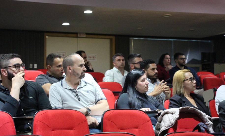 Secretaria capacita diretores das 27 Unidades Socioeducativa do Paraná