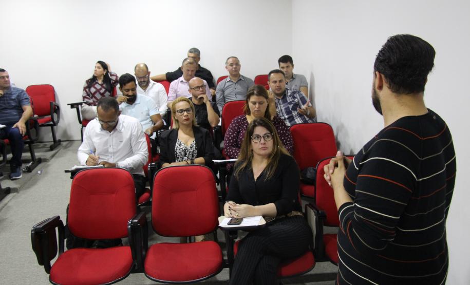 Secretaria capacita diretores das 27 Unidades Socioeducativa do Paraná