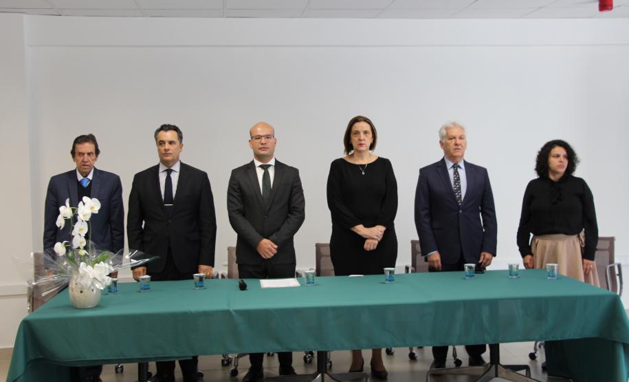 Diretor de Justiça representa governador Ratinho Junior em entrega do Grande Colar do Mérito da Defensoria Pública do Estado do Paraná