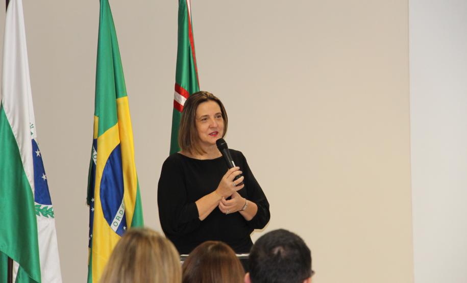 Diretor de Justiça representa governador Ratinho Junior em entrega do Grande Colar do Mérito da Defensoria Pública do Estado do Paraná