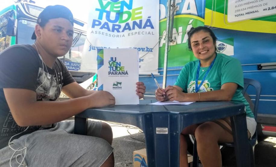 Ações de cidadania gratuitas da Sejuf atendem diversos veranistas e moradores de Guaratuba