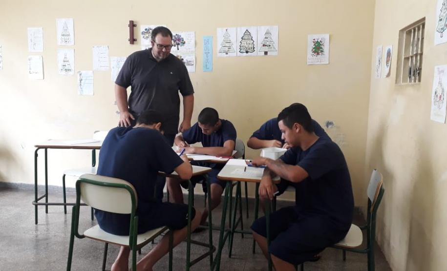 Cursos promovem qualificação profissional dos adolescentes que cumprem medidas socioeducativas no Paraná