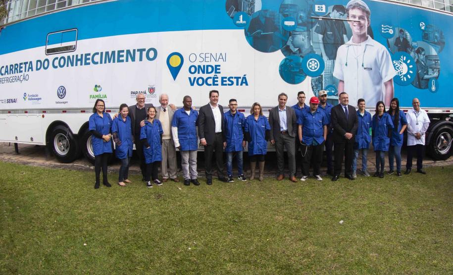 Carretas do Conhecimento estarão em 20 bairros de Curitiba em 2020, qualificando 1.100 profissionais