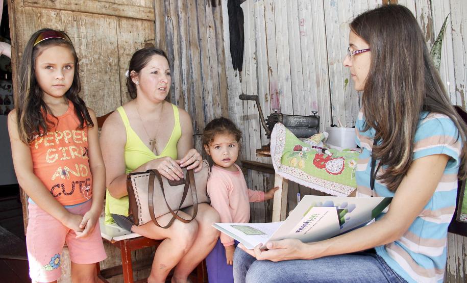 Mais de 4 mil famílias superam vulnerabilidades graças ao programa Nossa Gente Paraná