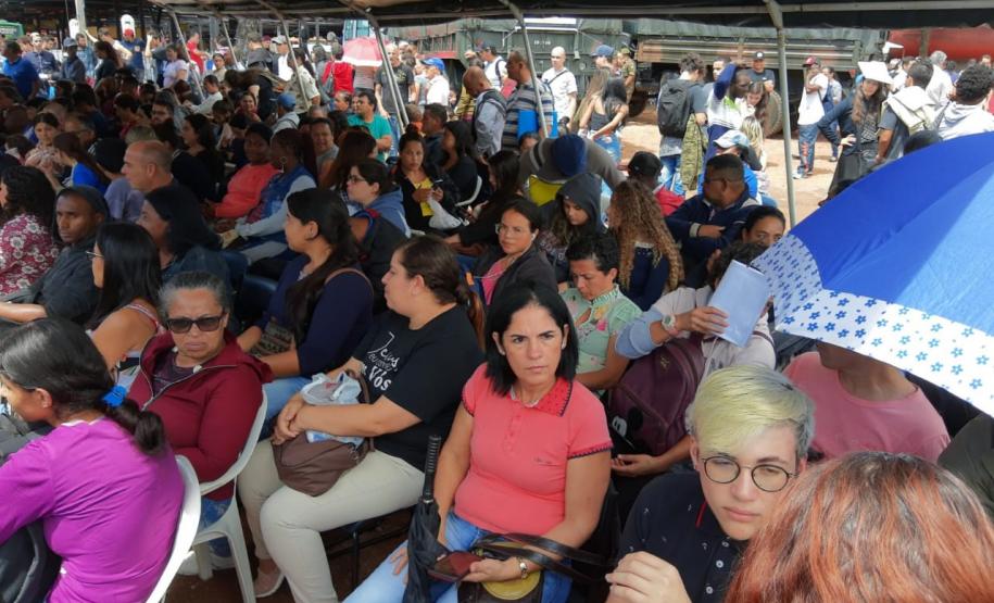 Primeira edição da Feira da Cidadania em 2020 agita população do Pinheirinho com diversos serviços sociais gratuitos