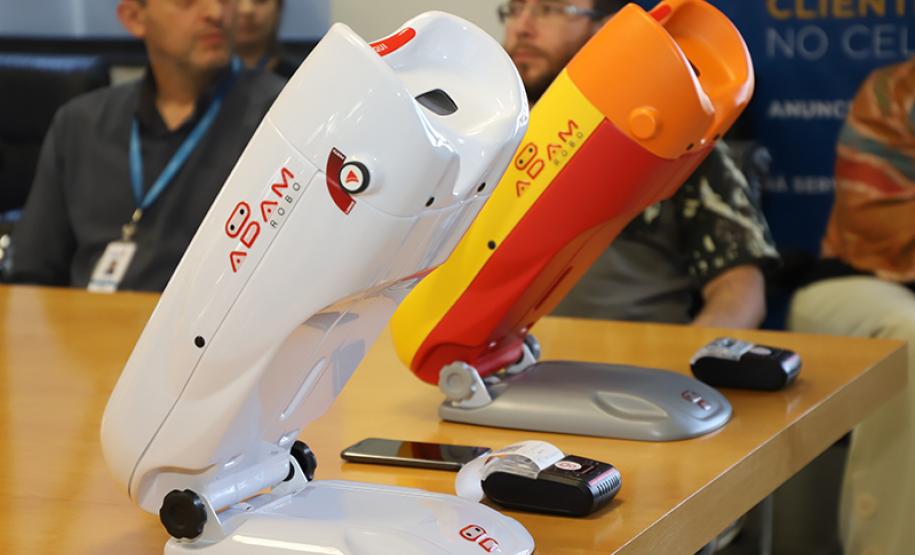 Exames gratuitos de visão com o Adam Robô são novidades nas Feiras de Cidadania e Paraná Cidadão a partir de março