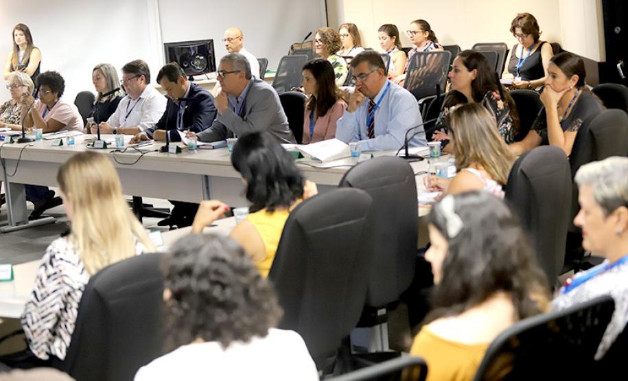 Encontro reúne gestores da Assistência Social dos 29 municípios da Região Metropolitana