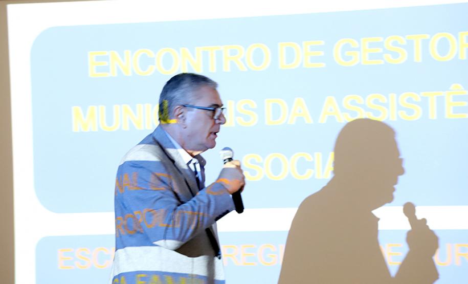 Encontro reúne gestores da Assistência Social dos 29 municípios da Região Metropolitana