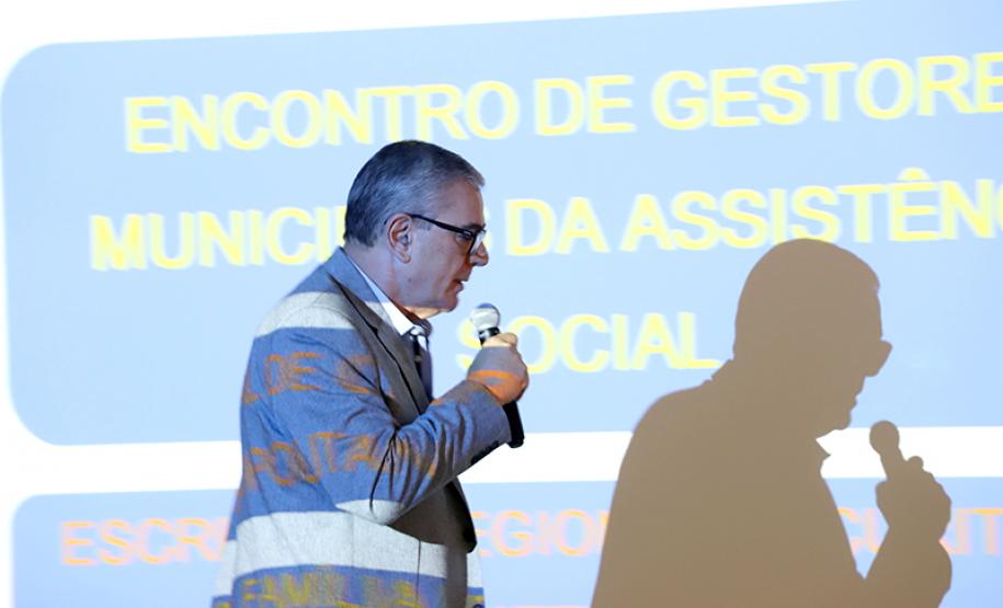 Encontro reúne gestores da Assistência Social dos 29 municípios da Região Metropolitana