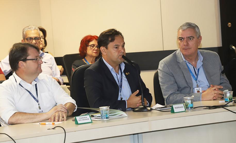 Encontro reúne gestores da Assistência Social dos 29 municípios da Região Metropolitana