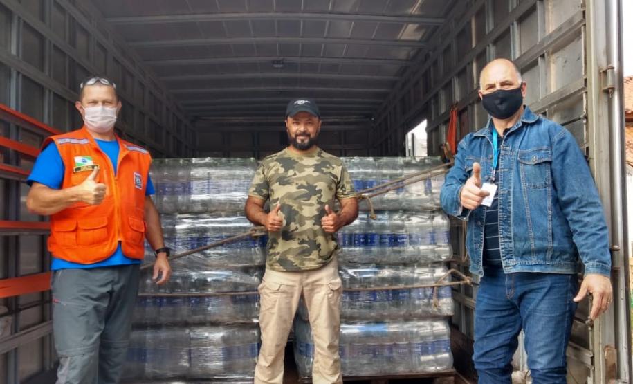 Secretaria da Justiça, Família e Trabalho entrega 9 mil litros de álcool 70% para instituições sociais