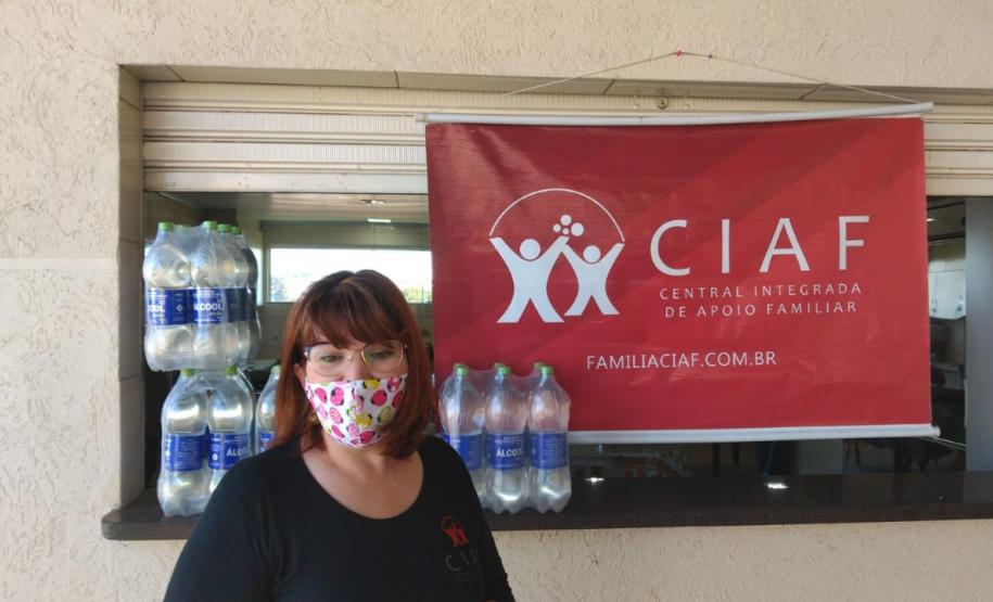 Secretaria da Justiça, Família e Trabalho entrega 9 mil litros de álcool 70% para instituições sociais