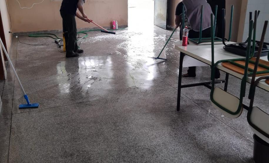 Servidores da socioeducação realizam limpeza e higienização nas unidades para diminuir risco de contágio do coronavírus
