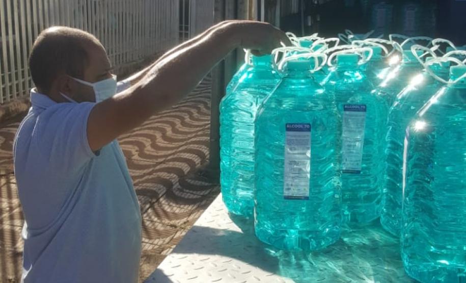 Secretaria da Justiça distribui álcool glicerinado 70% para 212 municípios da região Norte do Paraná