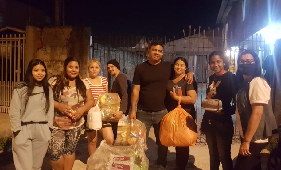 Secretaria da Justiça distribui cestas básicas e bolos no Dia Mundial do Refugiado