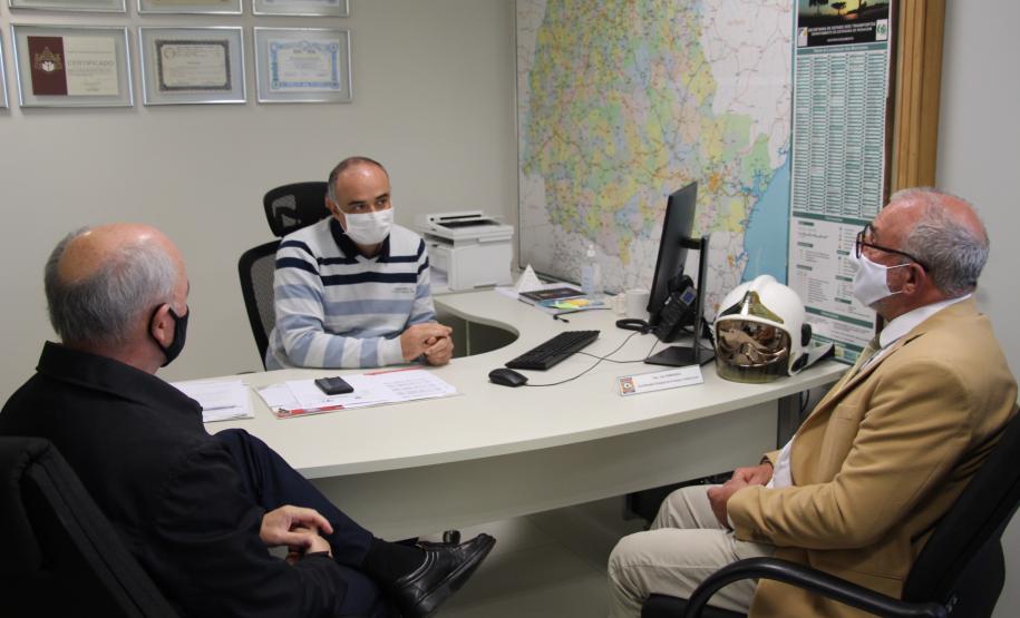 Secretaria da Justiça e Defesa Civil do Paraná articulam novas ações humanitárias