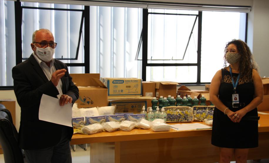 Equipamentos de Proteção Individual para atendimento emergencial nas áreas do idoso chegam em 155 municípios do Paraná