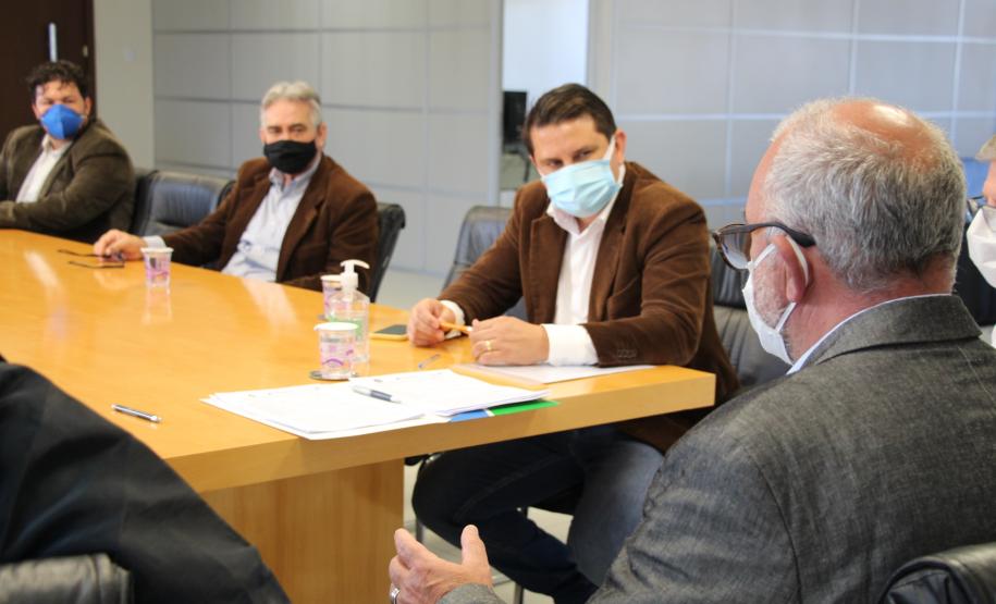 Governo garante 71 novas moradias aos municípios de Santa Cruz do Monte Castelo e Querência do Norte