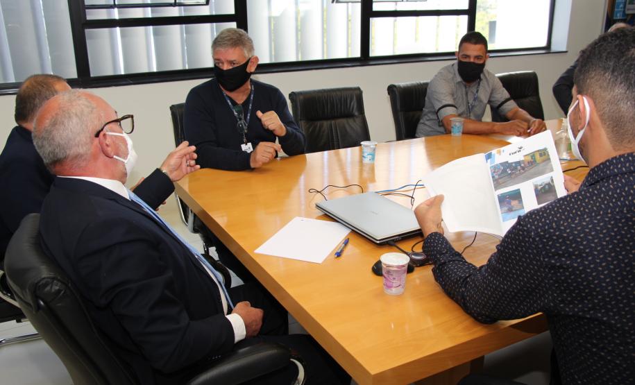 Secretária da Justiça, Família e Trabalho e Central Única das Favelas conversam sobre projetos de inclusão para crianças e adolescentes em situação de vulnerabilidade