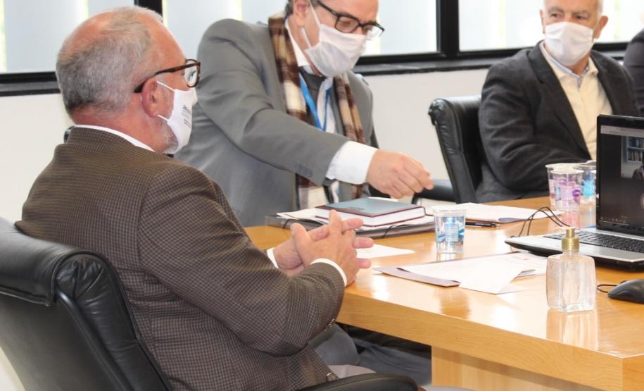 Secretário da Justiça, Família e Trabalho, Mauro Rockenbach, realiza primeira reunião geral com diretores e coordenadores para retomada econômica do Paraná