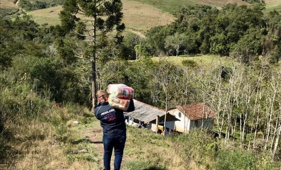 Secretaria da Justiça, Família e Trabalho distribui mais de 19 mil cestas básicas para famílias de crianças e adolescentes com deficiência e em situação de vulnerabilidade social