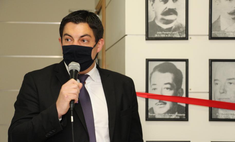 Secretário Mauro Rockenbach apresenta a nova galeria histórica de ex-secretários da Justiça do Paraná