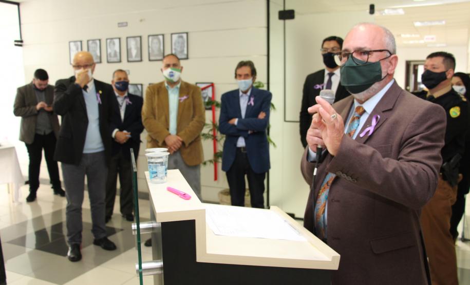 Secretário Mauro Rockenbach apresenta a nova galeria histórica de ex-secretários da Justiça do Paraná