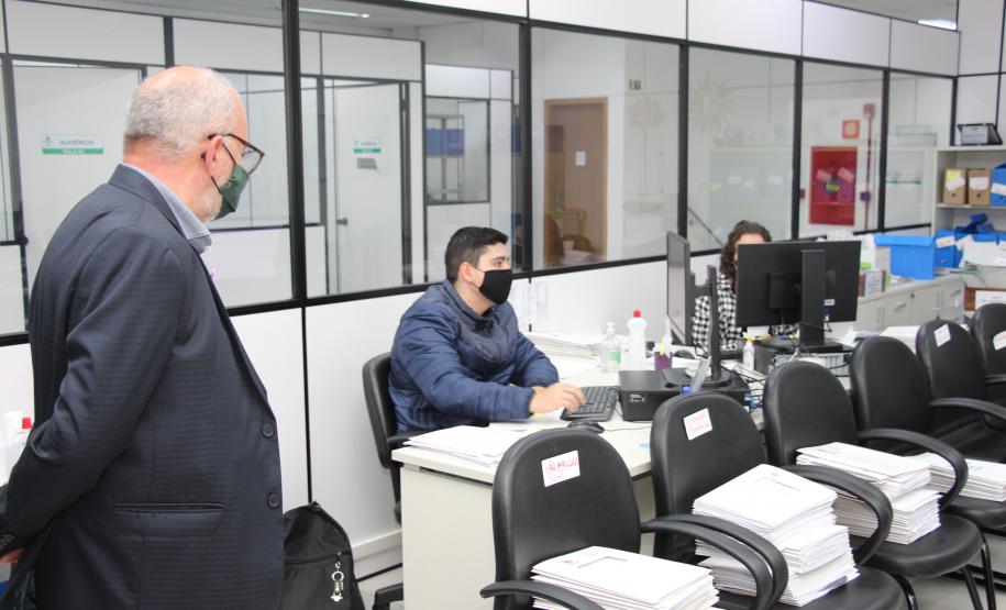 Em visita ao Procon-PR, secretário Mauro Rockenbach, reforça intenção de promover novas ações para garantir direitos dos consumidores