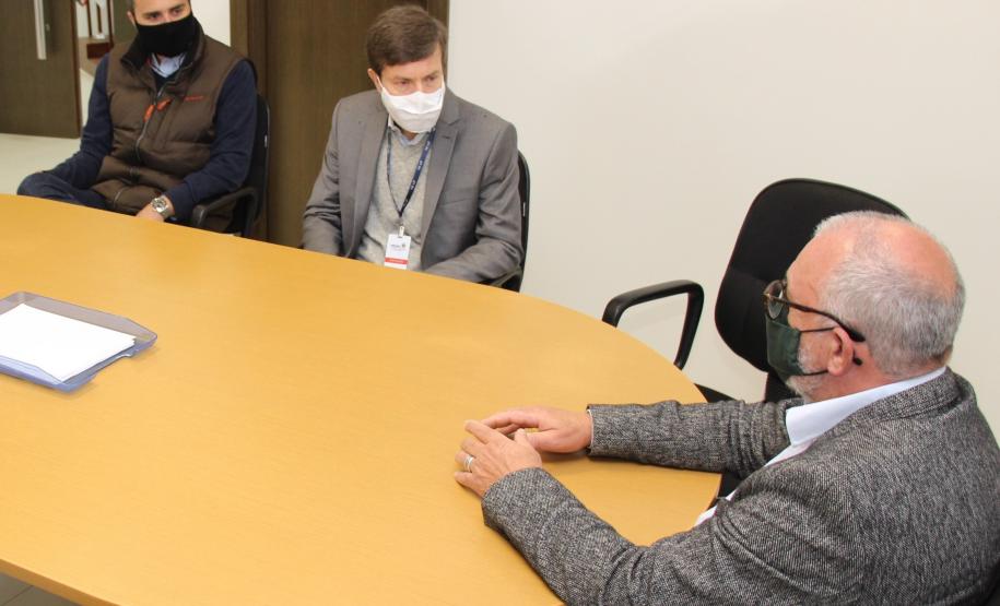 Secretário da Justiça, Família e Trabalho, Mauro Rockenbach, recebe visita do presidente do Grupo Paranaense de Comunicação