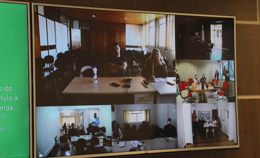 Departamento do Trabalho capacita servidores para o atendimento do seguro-desemprego nas Agências do Trabalhador do Paraná