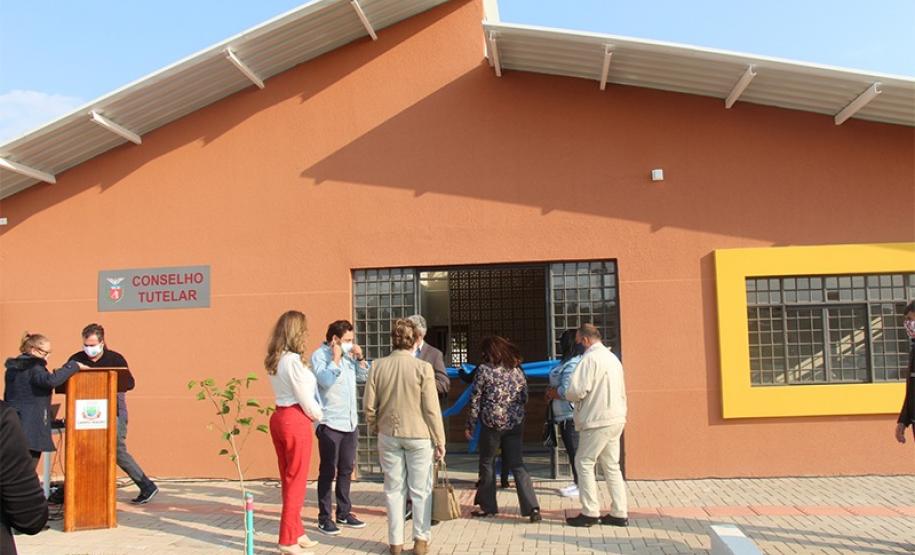 Governo do Estado entrega nova sede do Conselho Tutelar em Campo Magro