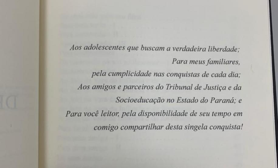 Livro narra trechos de cartas de adolescentes que buscam a verdadeira liberdade