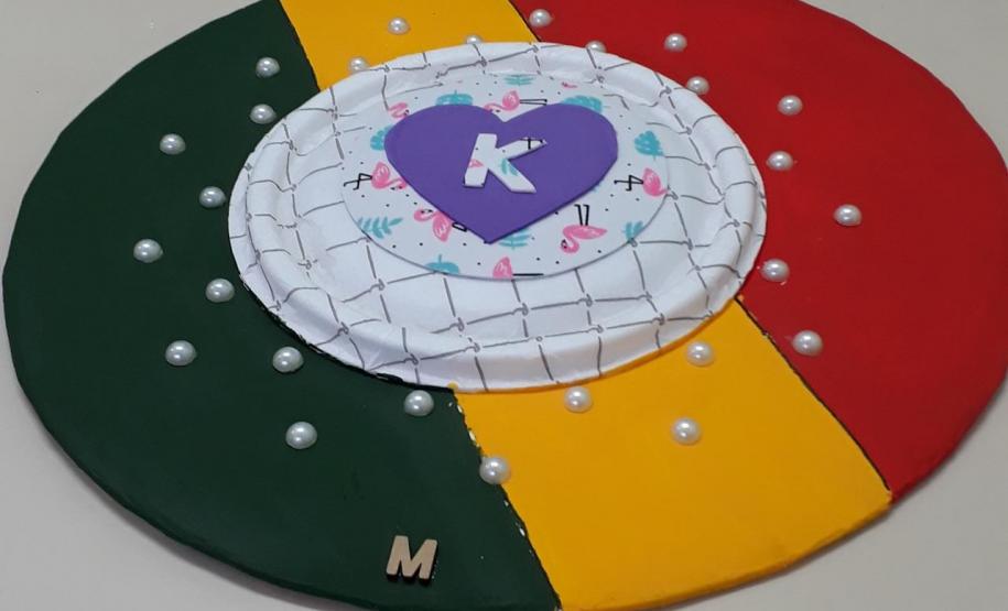 Adolescentes desenvolvem atividades artísticas no Centro de Socioeducação de Maringá