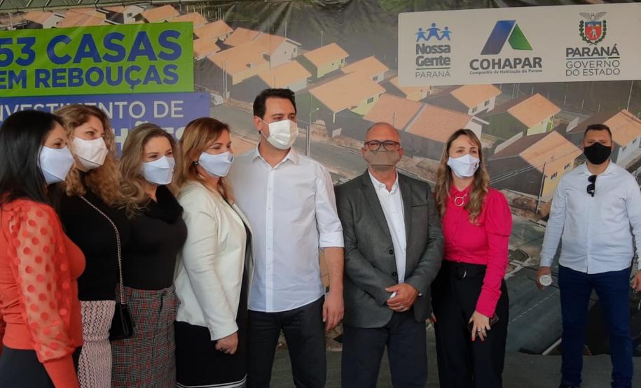 Famílias em vulnerabilidade recebem casas de graça do Estado