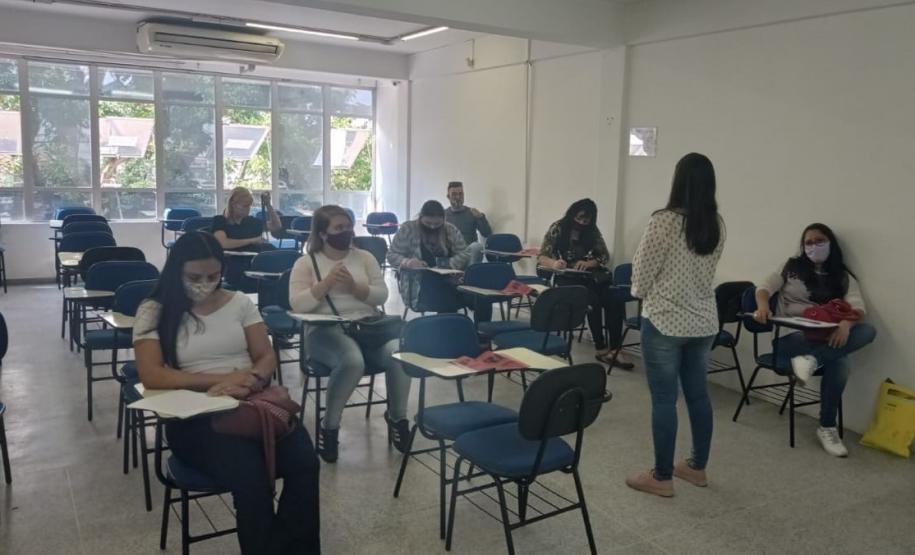 Paraná tem 2.494 vagas de emprego em todas as regiões