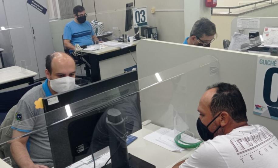 Paraná tem 2.494 vagas de emprego em todas as regiões